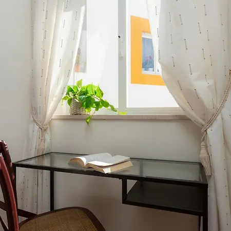 Apartment Historic Old Town With And Ocean View *