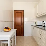 Charming - Walk To & Historic Centre *