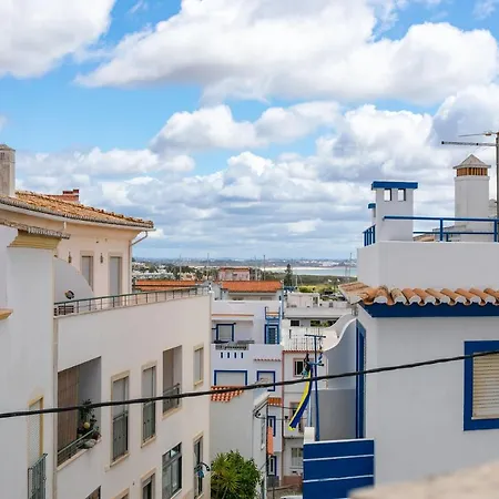Historic Old Town With And Ocean View Apartamento