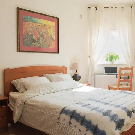 Apartament Charming - Walk To & Historic Centre